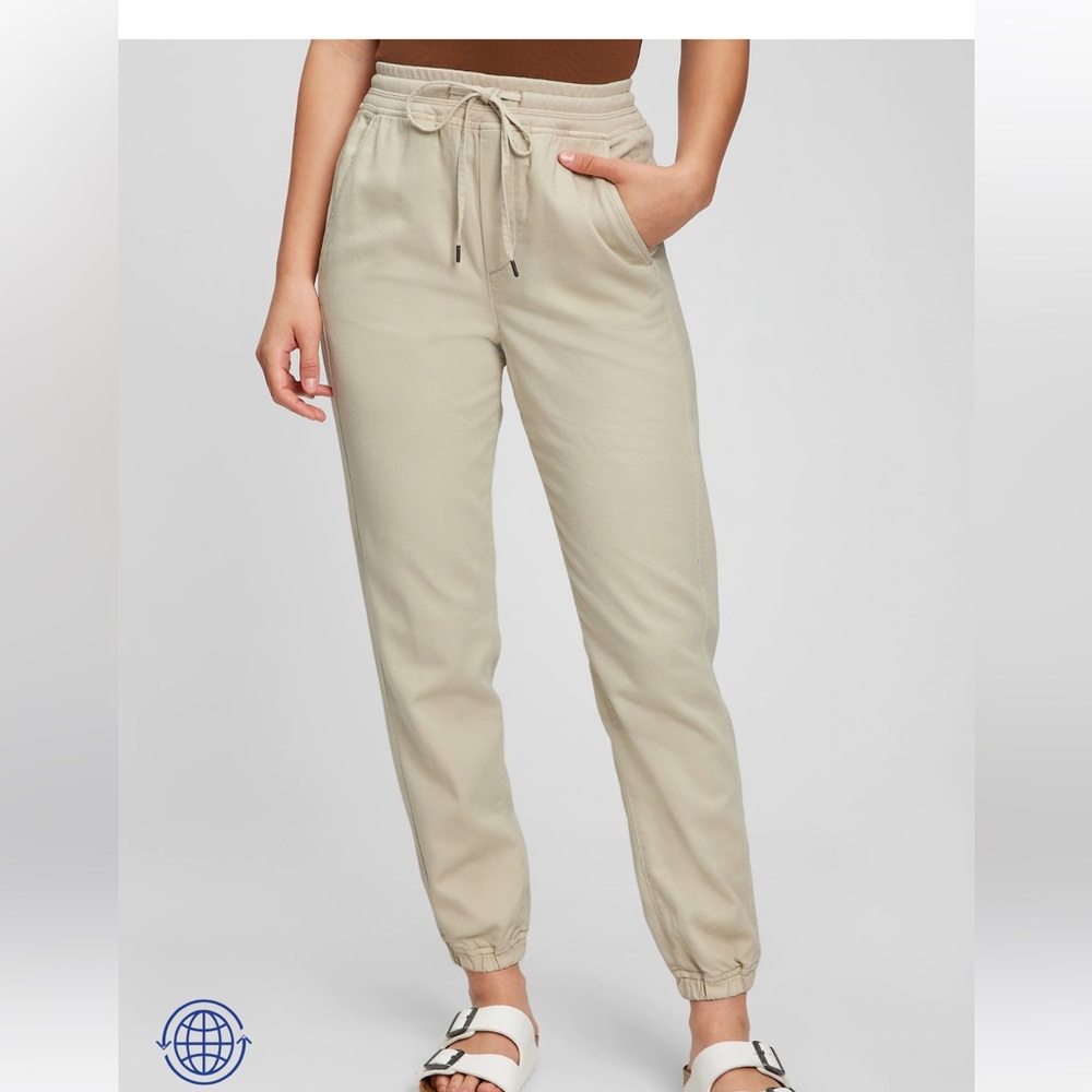 Gap Ribbed Pull-On Joggers with Washwell